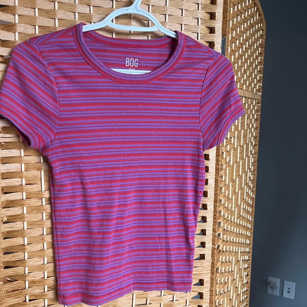 BDG too perfect short sleeve striped tee - size medium